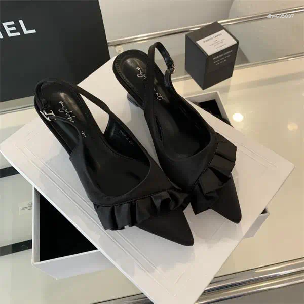 Sandals Shallow Mouth Round Toe Shoes Pointed Heel Suit Female Beige 2025 Women's Clear Black Girls Flat Comfort Fashion Rub hurenlakeshoes