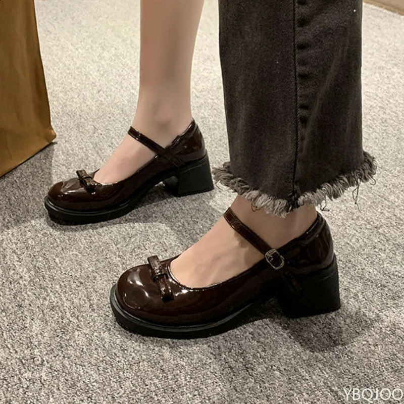 Womens Bow Versatile High Heels Mary Jane Thick soled Leather Shoes Fashionable Elegant Shoes Fashionable Womens Pump Zapatos Mujer 250326
