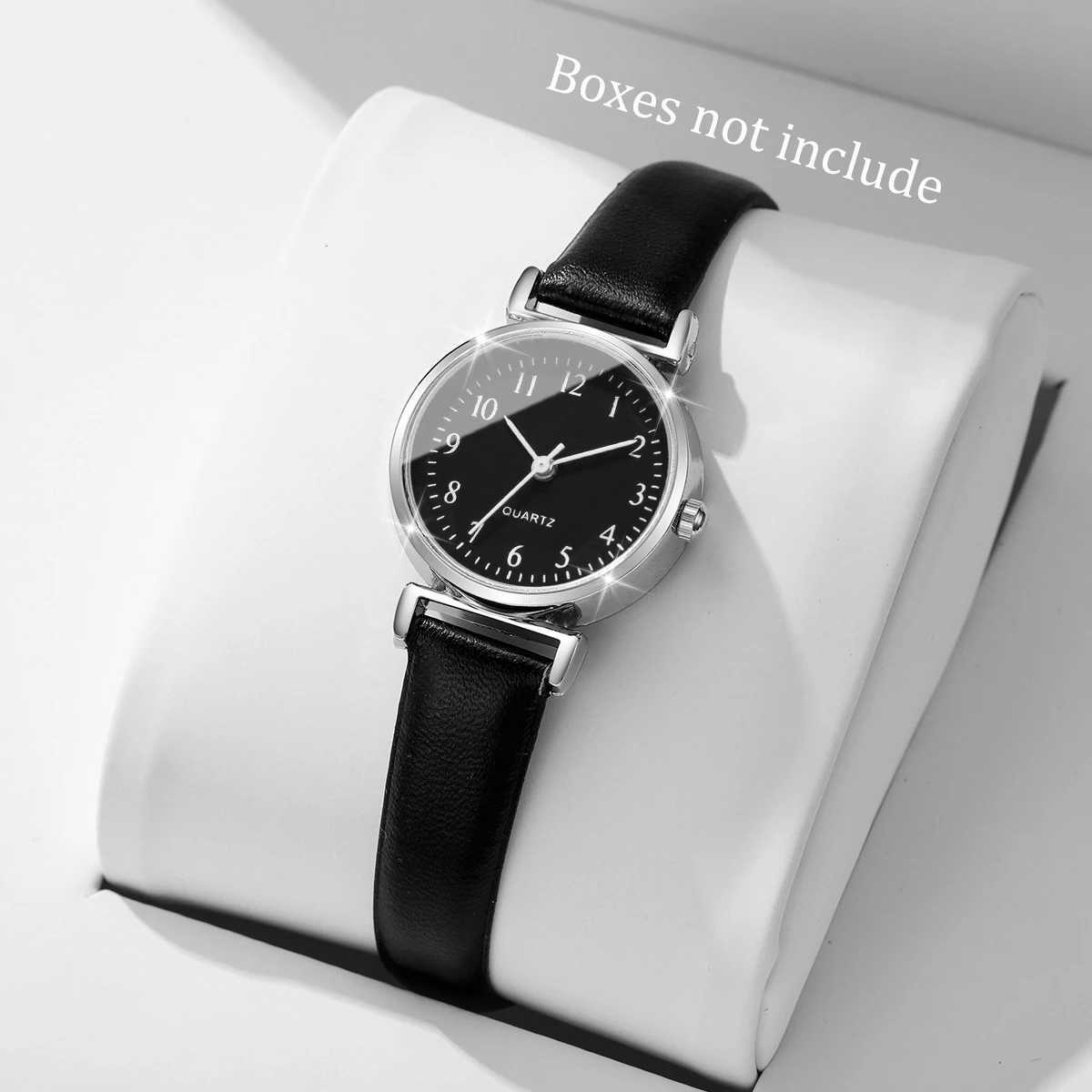 Fashion small dial womens simple leather strap simulated quartz wristband womens clock Reloj frameless W250329