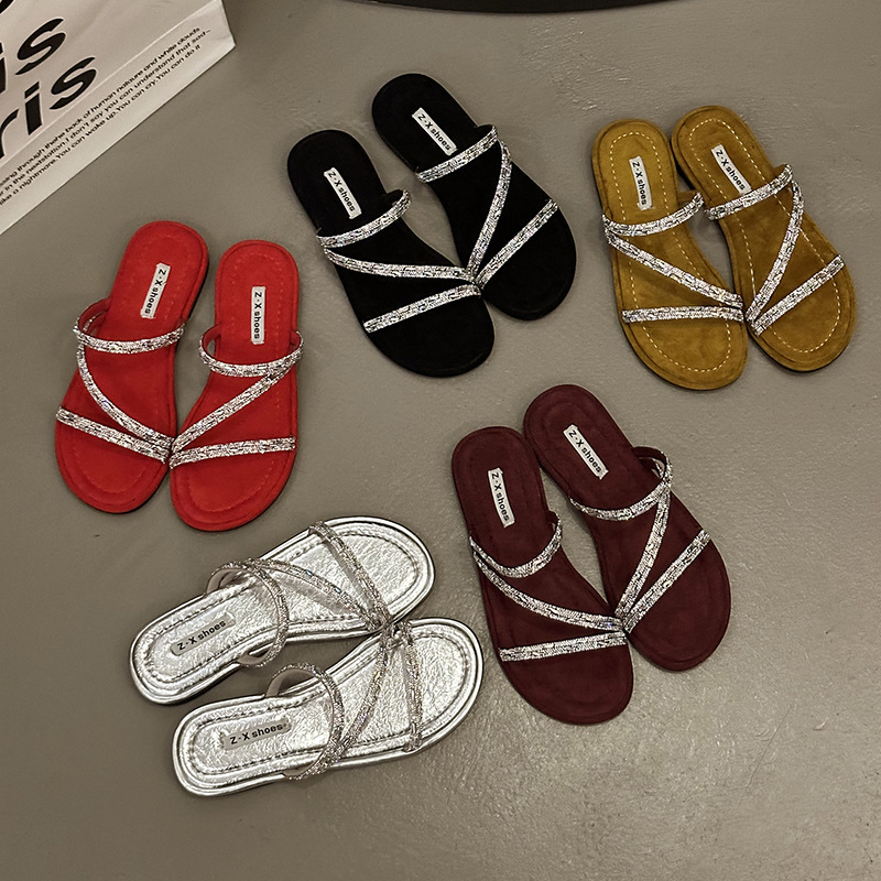 Designer free Shipping slippers One line cooldown Flat bottomed sandals rhinestone Versatile external shoes HOT 2025