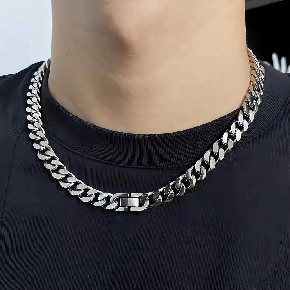 Hip Hop high-quality 316L stainless steel 8mm wide 4-sided polished Cuban chain mens jewelry waterproof necklace Y250329