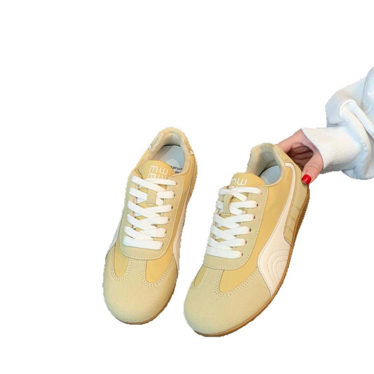 Free Shipping 2025 designer Casual Shoes for mans womens flat lace sneakers sport running Trainer outdoor men woman shoes