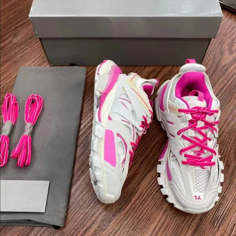Designer Men Women Casual Shoes Track 3.0 7.0 7.5 Paris Triple White Black Pink Grey Beige Sneakers Gomma Leather Nylon Printed Platform 35-46