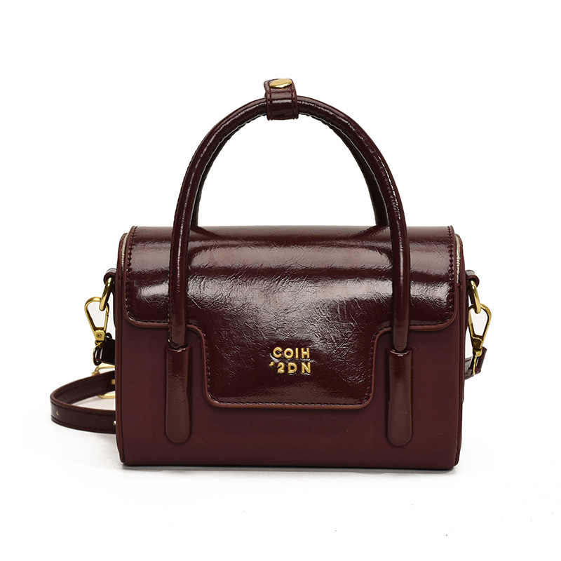 New popular bags this year women's retro single shoulder crossbody bag Fashion women's small square handbag 2025