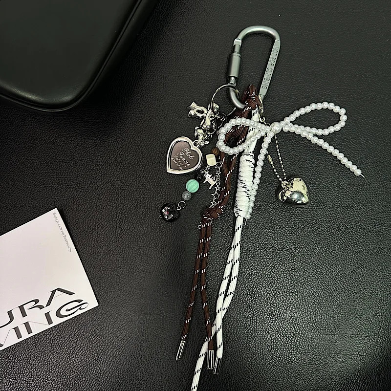 Small Scale Wealth Raising Chips Pearl Bags Pendants Hiking Buckles Hanging Ropes Keychains Couple Style Ornaments 250403250403