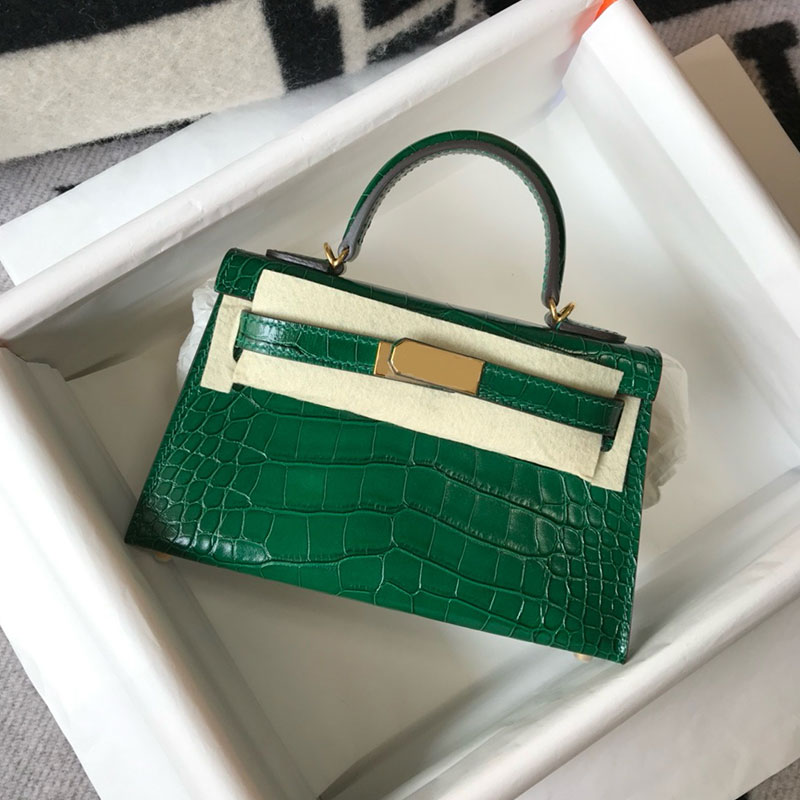 10A designer mini tote bag shoulder women purse crossbody bag genuine leather classic handbag with lock and key portable top quality cowhide Crossbody Bag 19cm 22cm