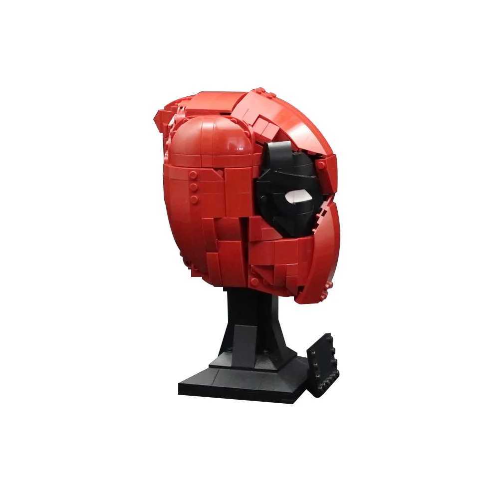 MOC Star Program Red Hat Helmet Spaceship Combat Model Building Blocks Building Education Assembly Model Bricks Toys Gifts M250329