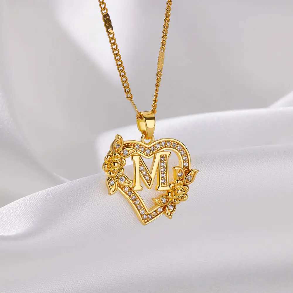 Female Heart Initial Letter Necklace Gold Stainless Steel Chain A-Z Letter Pendant Necklace Birthday Jewelry Gift Y250329