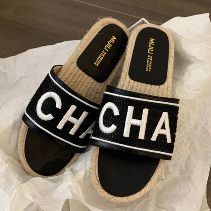 free shipping designer slippers women sandals slides womens black beige white indoor outdoor sports casual shoe trainers sneakers new