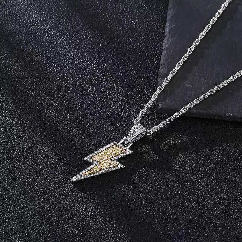 European and American fashion two-color lightning necklace fashionable mens hip-hop personality pendant hip-hop full matching gift Y250329