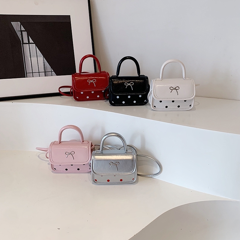Hot selling texture cross-body bag girl senior sense family style mini square bag