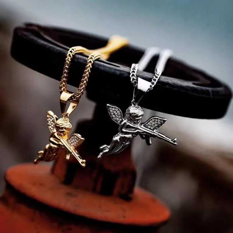 Revenge Angel Ak-47 submachine gun pendant with ice crystal zircon necklace suitable for couples hip-hop rock trends cool jewelry gifts Y250329