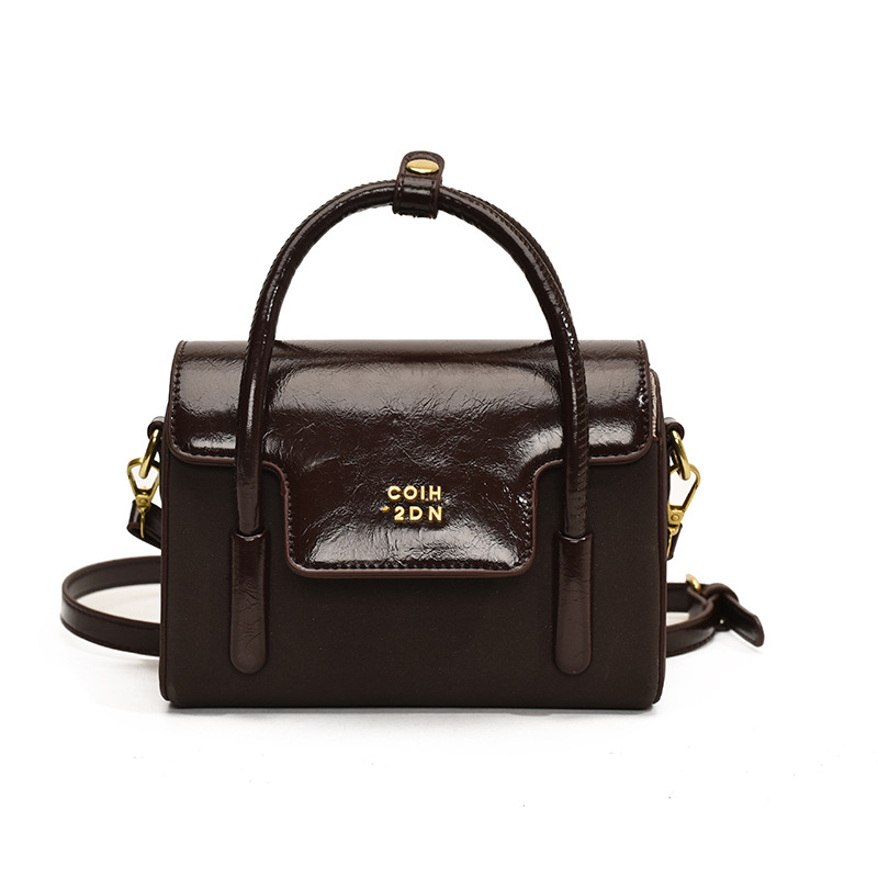 New popular bags this year women's retro single shoulder crossbody bag Fashion women's small square handbag 2025