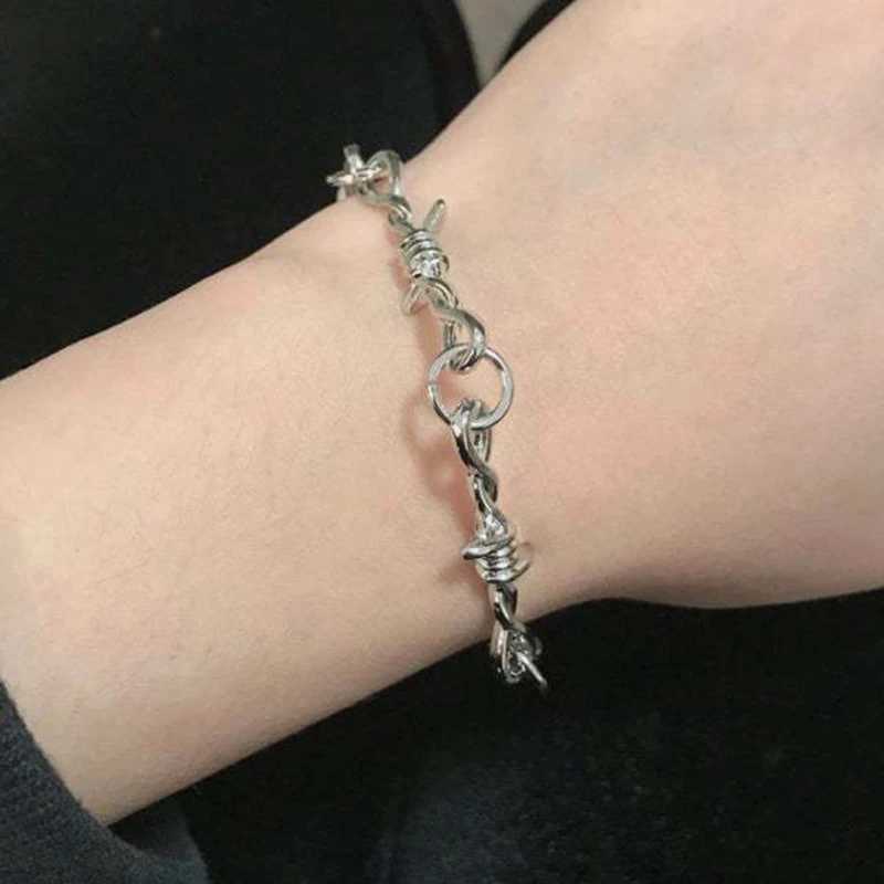 New mini spike iron unisex necklace ladies hip-hop gothic punk style barb small spike chain gift collar Y250329