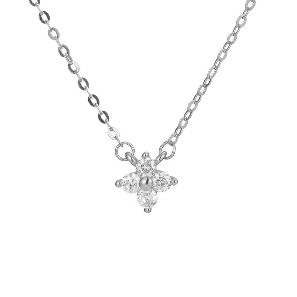 Fashion Tiny Flowers Dainty Necklace Gold Silver Stainless Steel Zircon Womens Pendant Jewelry Gift 250325