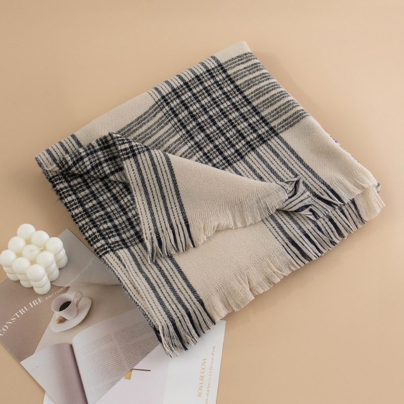 K257 Elegant temperament scarf women's fashion commuting imitation cashmere scarf wholesale plaid warm shawl neck protection cold neck scarf