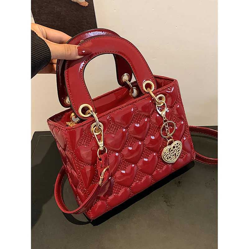 Shoulder Bags Designer bag Red Love Patent Leather Bright Surface Handbag High end Design Sensory Wedding Bag Womens New Fashion Fully Matched Cross Body Bag Y250328