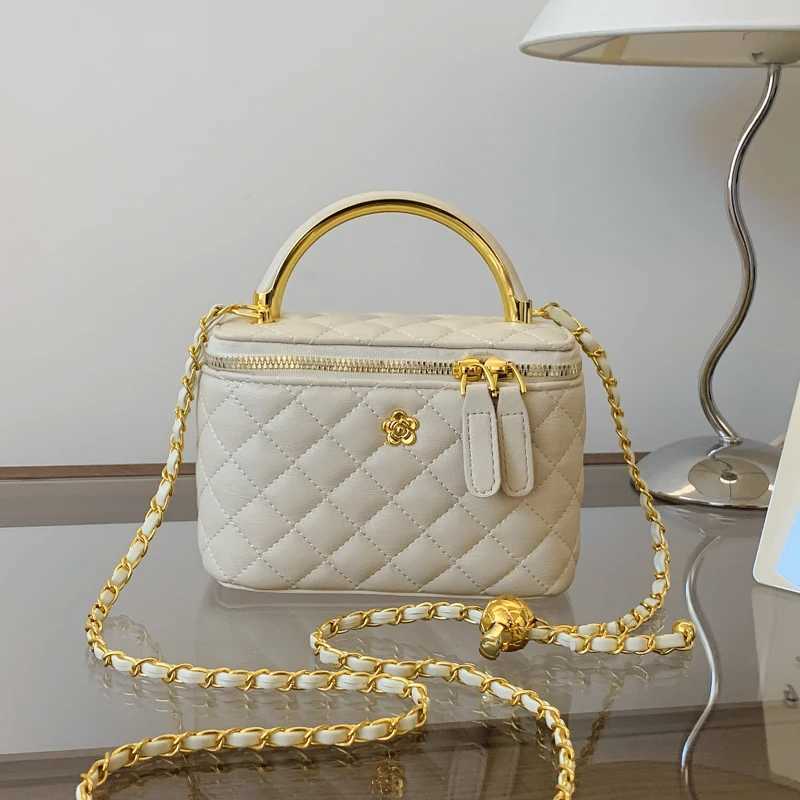 Top Quality Brand High Quality New Style Free Delivery Designer Bag Bag 2025 New Womens Large Capacity Dia Grid Shoulder Diagonal Cross Handheld Small Square