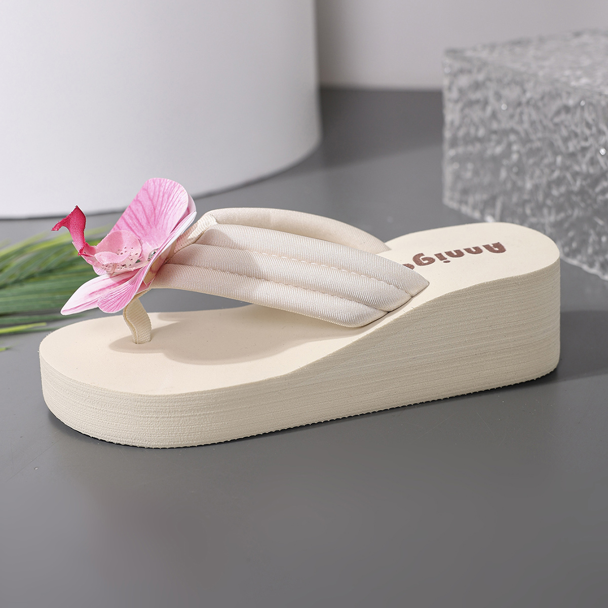Fashionable Womens' High-Heeled Flats with Flower Accents - Comfy All-Round Shoes