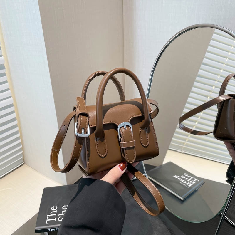 Korean version of the niche bag advanced delicate mini portable small square bag girls all fashion lipstick princess bag