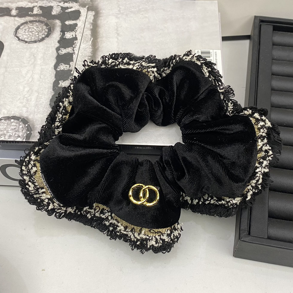 Classic Style Pony Tails Holder Hair Rubber Bands Hairs Scrunchy Ring Clips Elastic Designer Sports Dance Scrunchie Hairband for Fashion Lady Girl Womens Gifts