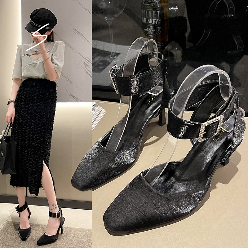 free Shipping Stiletto heels Designer Slipper Baotou Rear empty sandals One word strap single shoe External penetration Women sandal