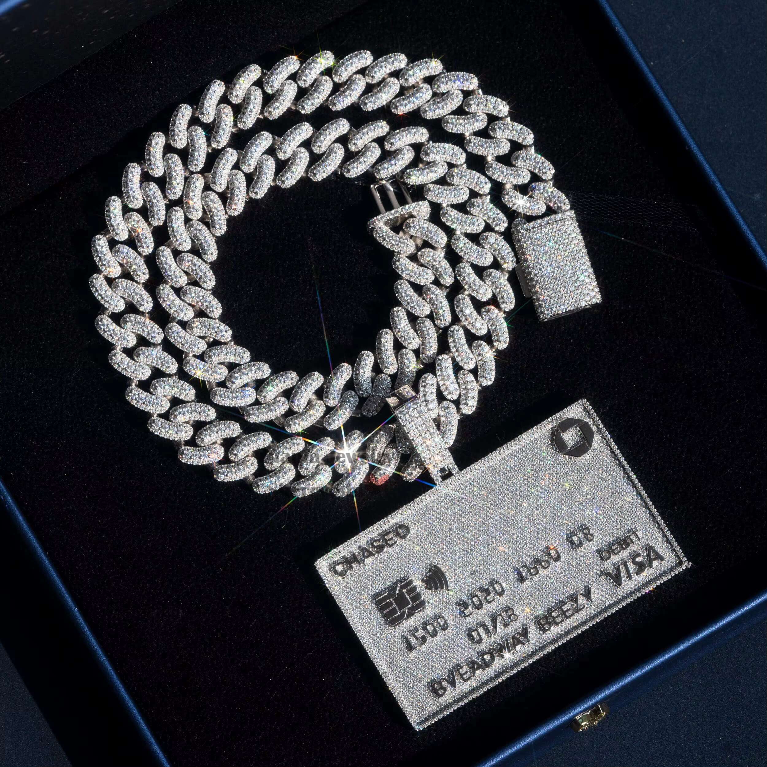 Miami Cuban Chain Hip Hop Jewelry 925 Sterling Silver Hip Hop VVS Moissanite Diamond Custom Credit Card Pendant