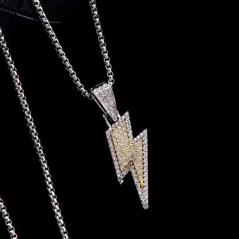 European and American fashion two-color lightning necklace fashionable mens hip-hop personality pendant hip-hop full matching gift Y250329