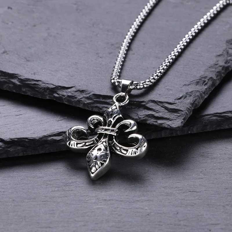 Vintage personalized cross necklace simple long pendant mens and womens sweater chain hip-hop accessories wholesale Y250329