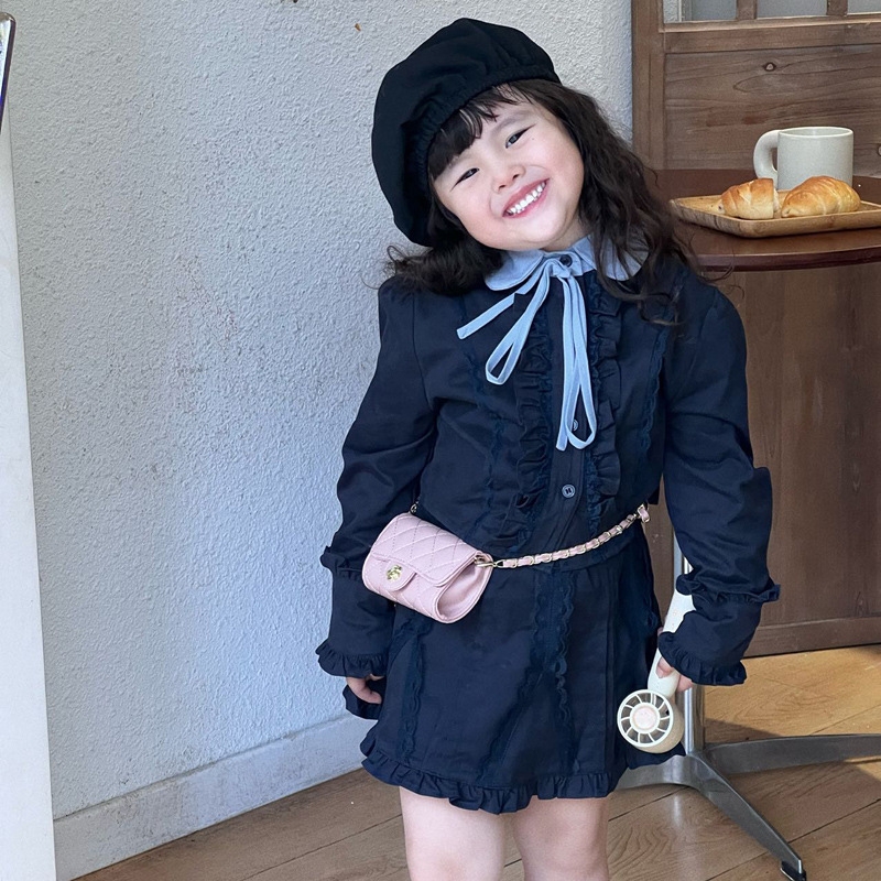 Hot selling camellia little girl chain crossbody bag Cute mini Fanny pack