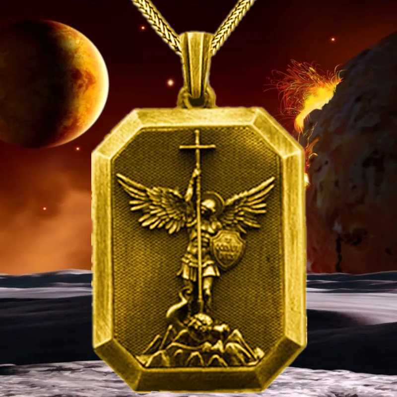 Fashionable Stainless Steel Saint Michael Angel Vintage Necklace Hip Hop Necklace Mens Stainless Steel Jewelry Halloween Party Gift Y250329