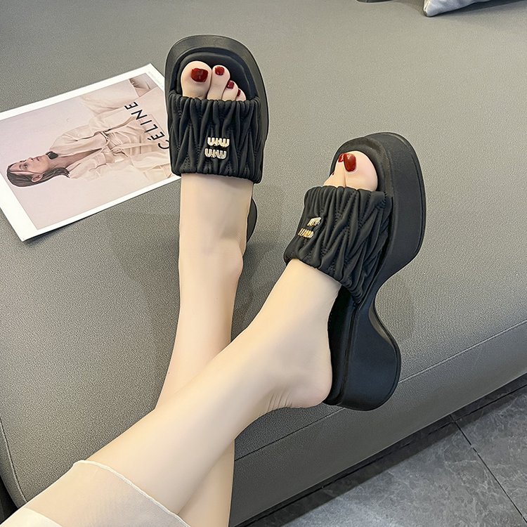 designer shoes 2025 new Women's pleated cloud slippers, casual and fashionable square-toed wedge heel slippers for summer slip-on lazy slippers f