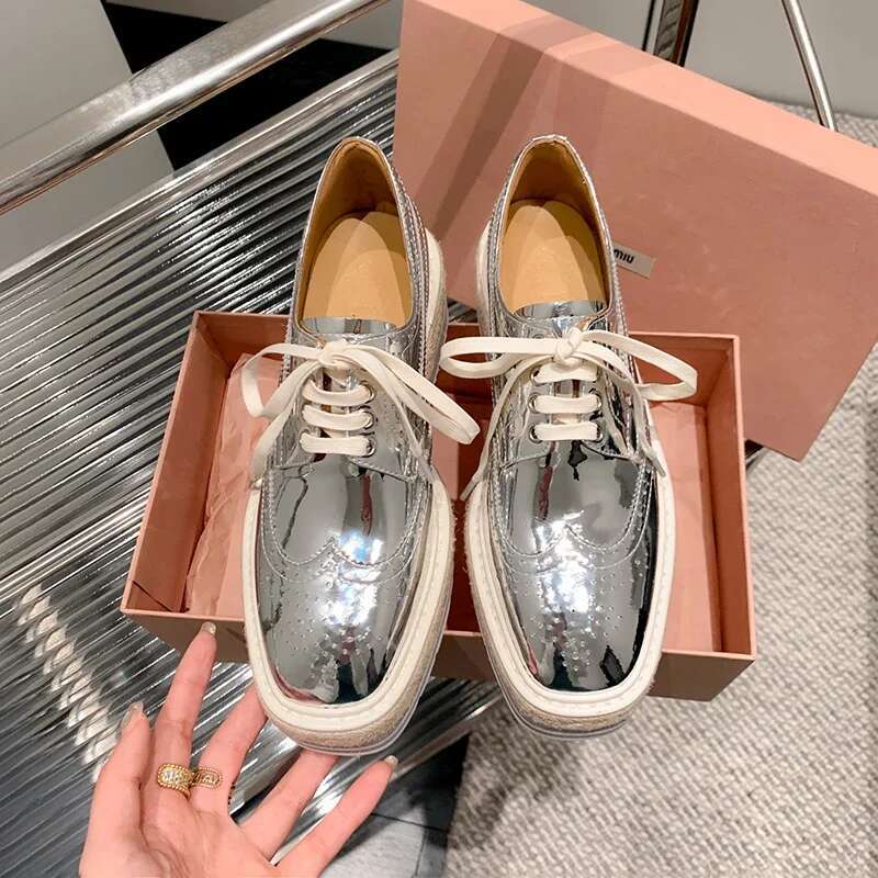 Classic Brogue Carved Patent Oxford Shoes Genuine Leather Wedge Heels Thick Bottom Women's Fashion Lace Up Spring Pumps