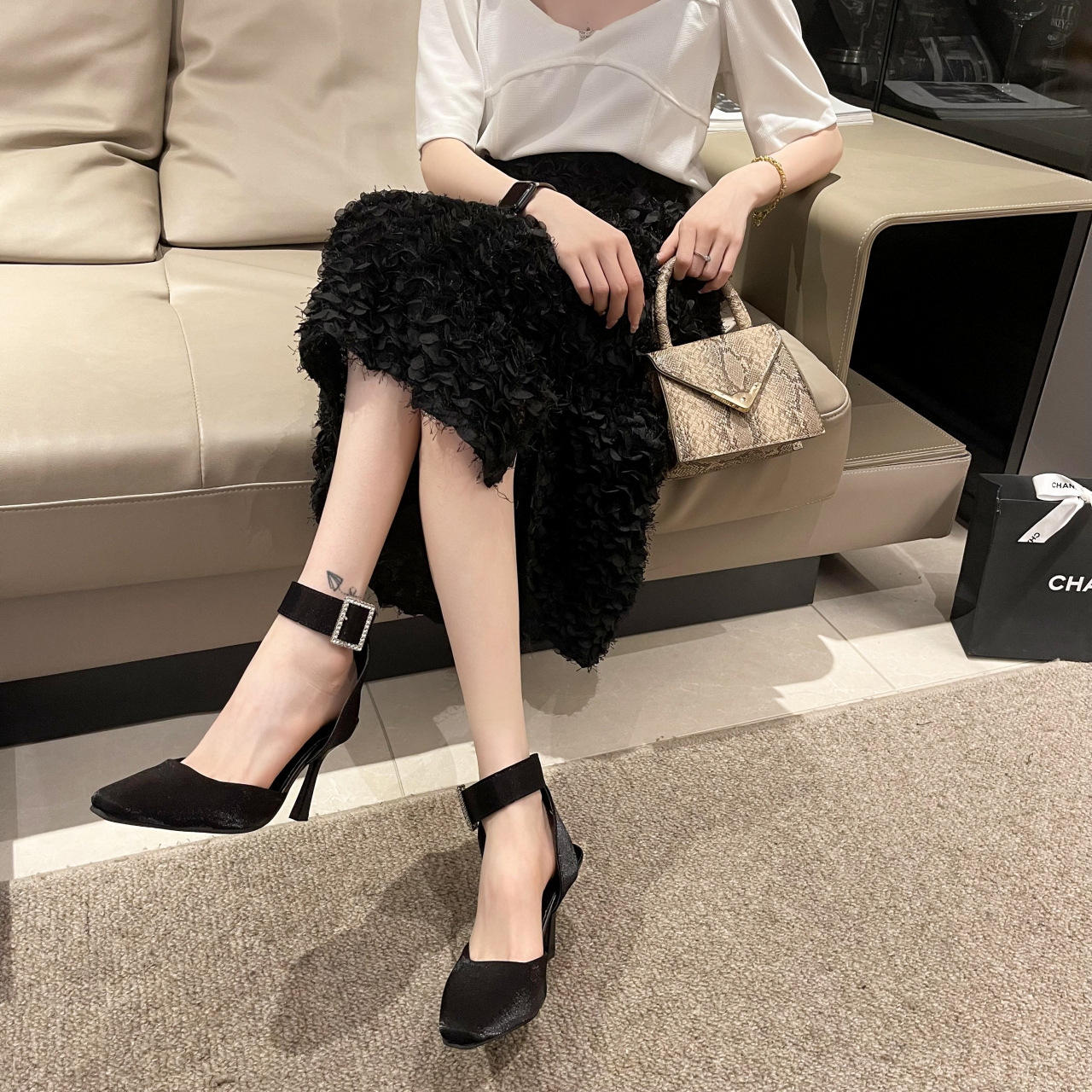 free Shipping Stiletto heels Designer Slipper Baotou Rear empty sandals One word strap single shoe External penetration Women sandal 2025