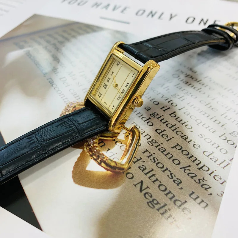 Womens Watch Quartz Watch Vintage Gold Plated Roman numerals H dial Leather Strap Womens Watch Lover Gift 250328