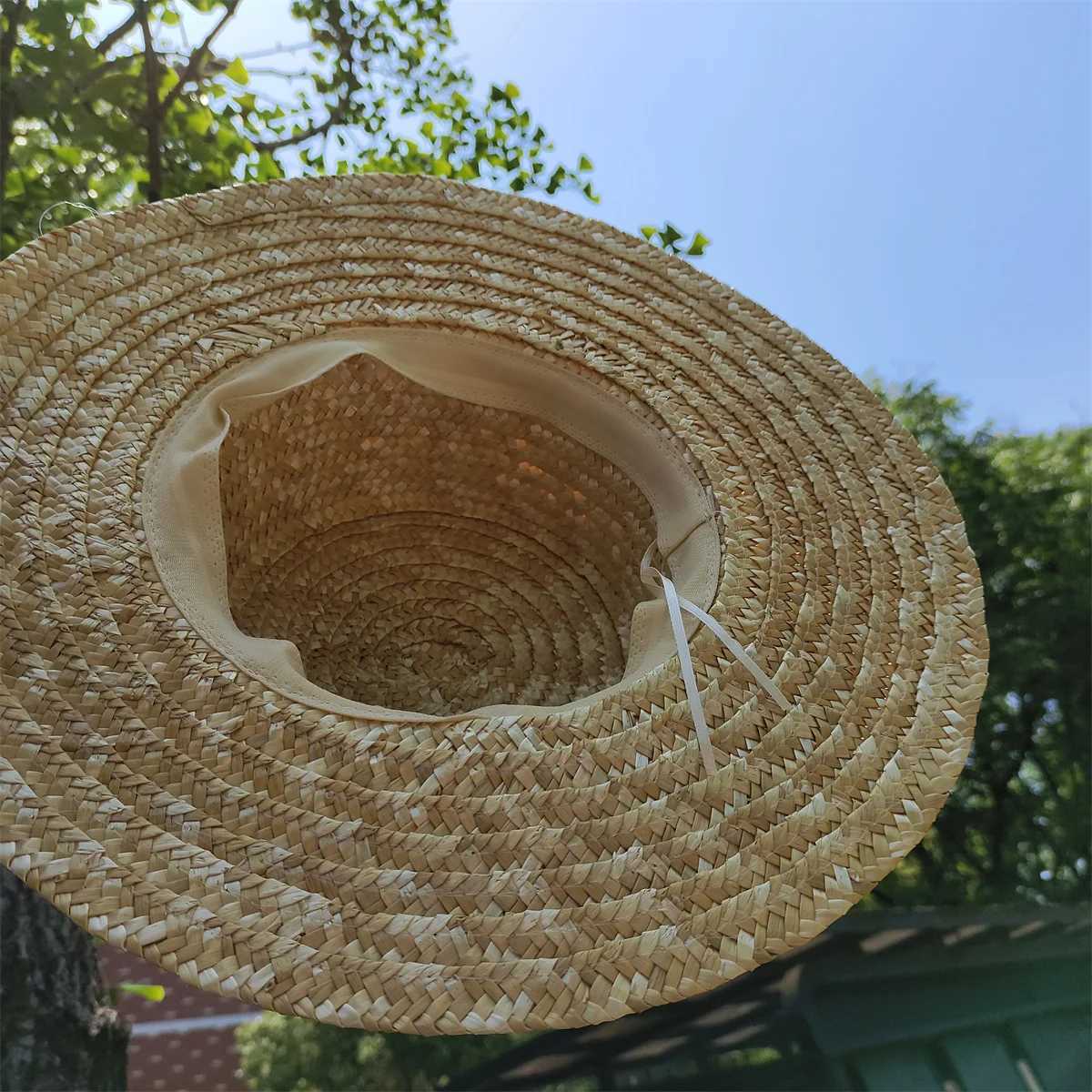 2023 Wheat Straw Flat Straw Hat Wens Wide Brim Hat Ladies Summer Seaside Beach Hat Water Diamond Accessories Sun Hat X250329