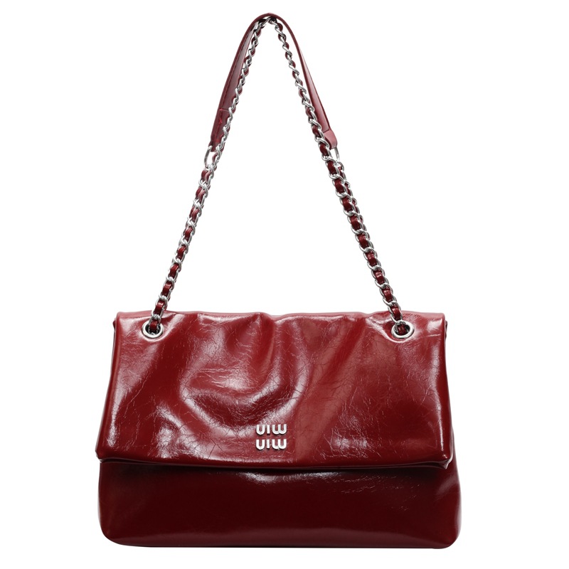 Large capacity bag Ladies new popular niche design shoulder bag spring commuter chain small square bag 2025