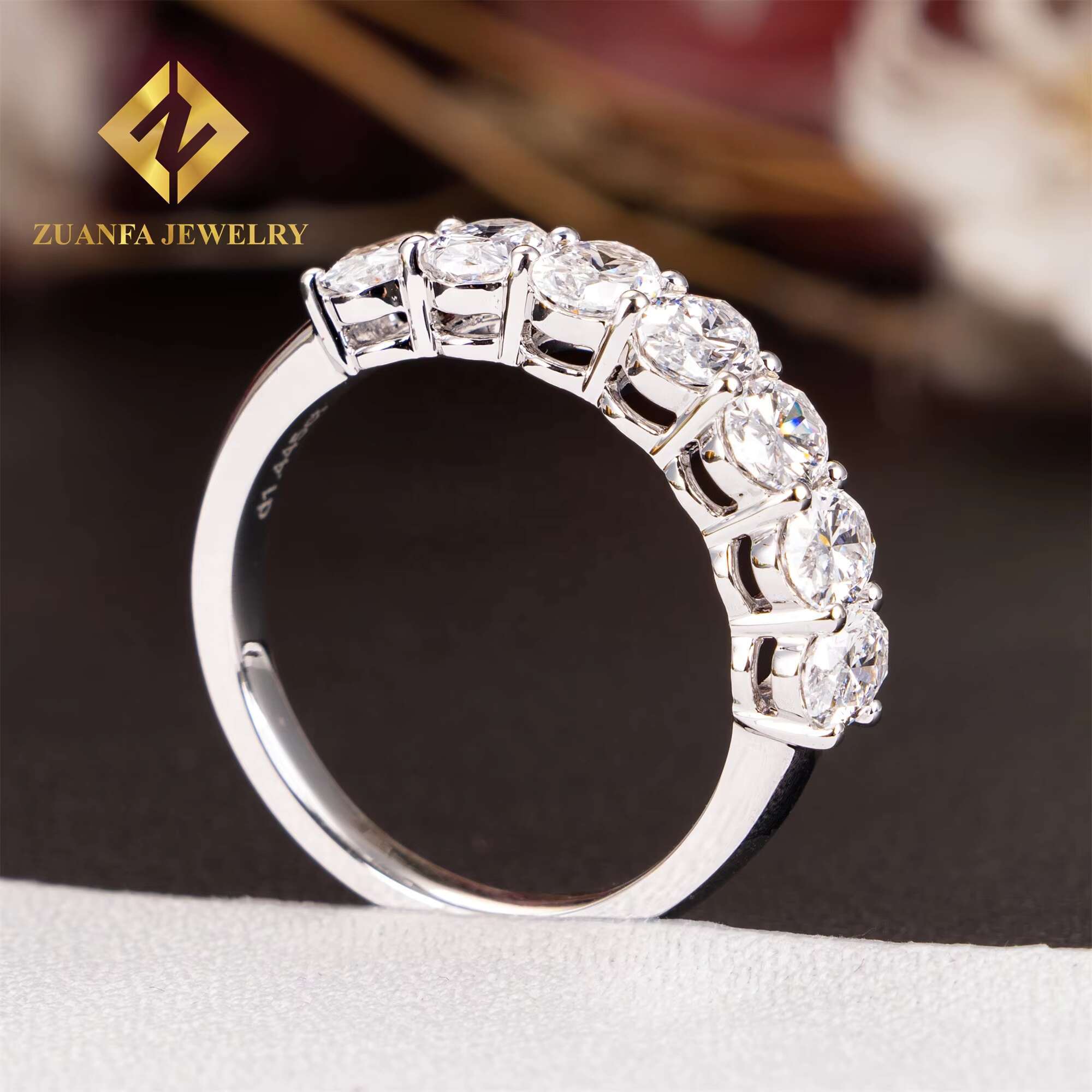 Fine Jewelry 18k Real Gold Luxury Bridal Wedding Oval 30 Points VVS-VS Clarity Lab Grown Diamond Engagement Eternity Band Ring