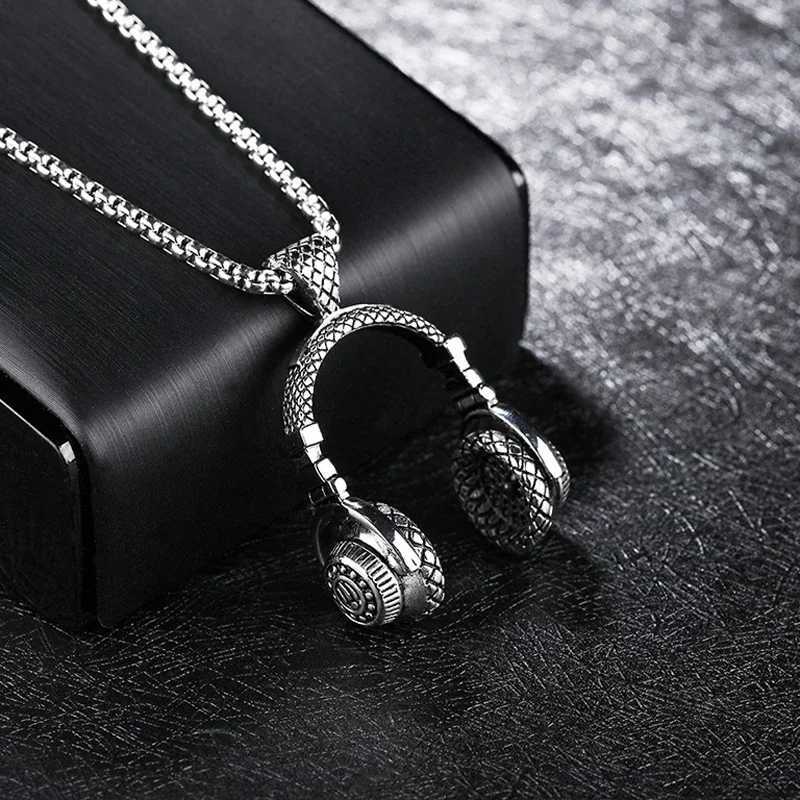 Free Fan DJ Music Earphone Pendant Necklace Long Chain Mens Hip Hop Jewelry Rock Headwear Necklace Mens Gift S110 Y250329
