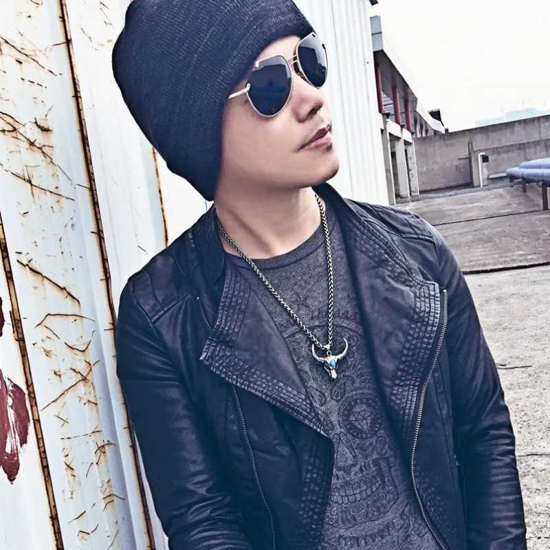 Mens Fashion Bull Head Necklace Pendant Retro Hip Hop Necklace Mens Pendant Necklace Fashion Jewelry Decoration Wholesale Y250329