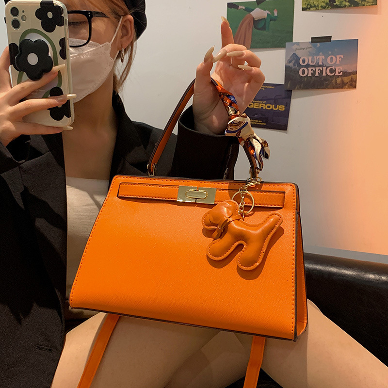 2025 New Fashion Second Generation Mini Designer Women's Large Capacity Handbag One Shoulder Cross Body Internet Celebrity Kelly Bag