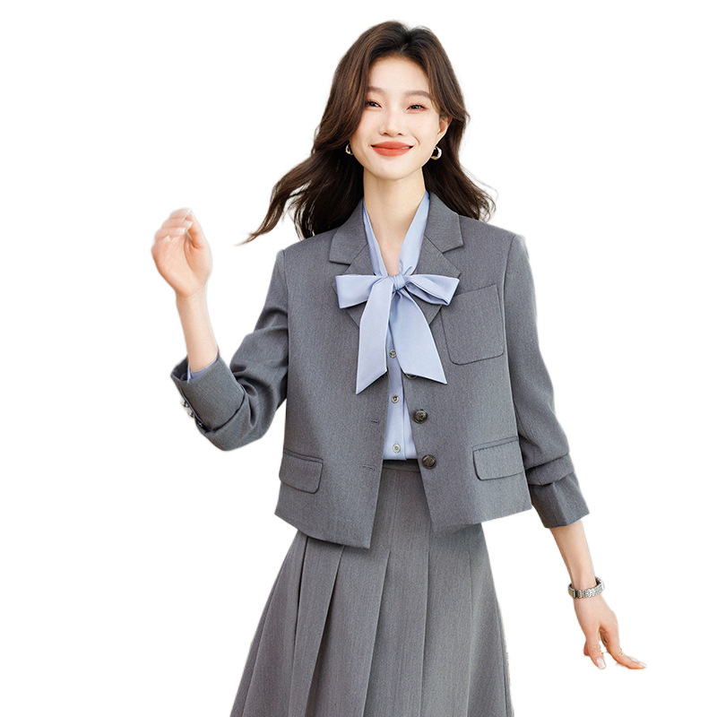 B325Chic Female Student Internet Celebrity Fashion - Comfortable Black Layering Shirt for Fall & Winter