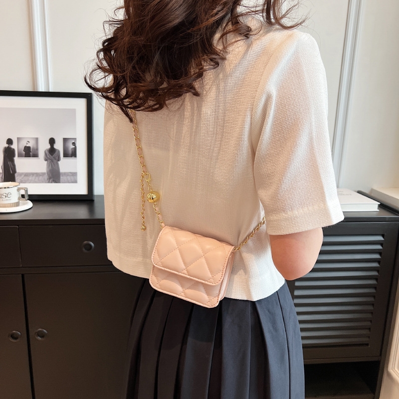 Popular Korean children's bag Fashion small fragrance embroidered thread girls crossbody bag