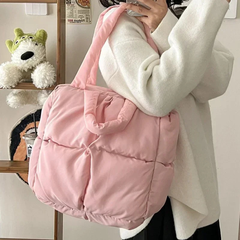 Womens retro checkered bedding shoulder bag solid color soft pink Sapce Padded handbag 250326