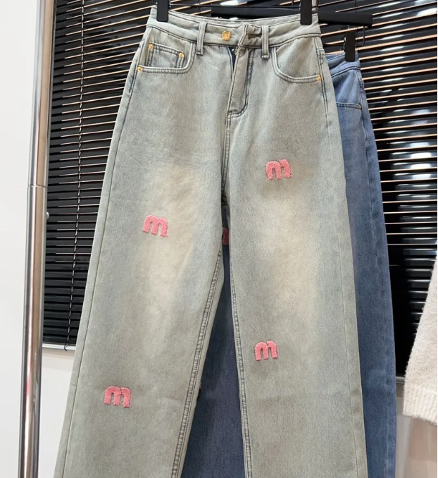 Womens Denim for Women Shorts Summer 2025 High Waisted and Slim Wide Loose Fitting Leg Hot Pants Jeans Z260313