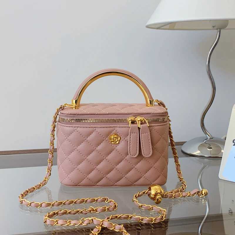 bag 2025 hot New Womens Large Capacity Dia Grid Shoulder Diagonal Cross Handheld Quality Small Square Bag Famous Designer Y250328