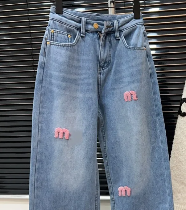 Womens Denim for Women Shorts Summer 2025 High Waisted and Slim Wide Loose Fitting Leg Hot Pants Jeans Z260313