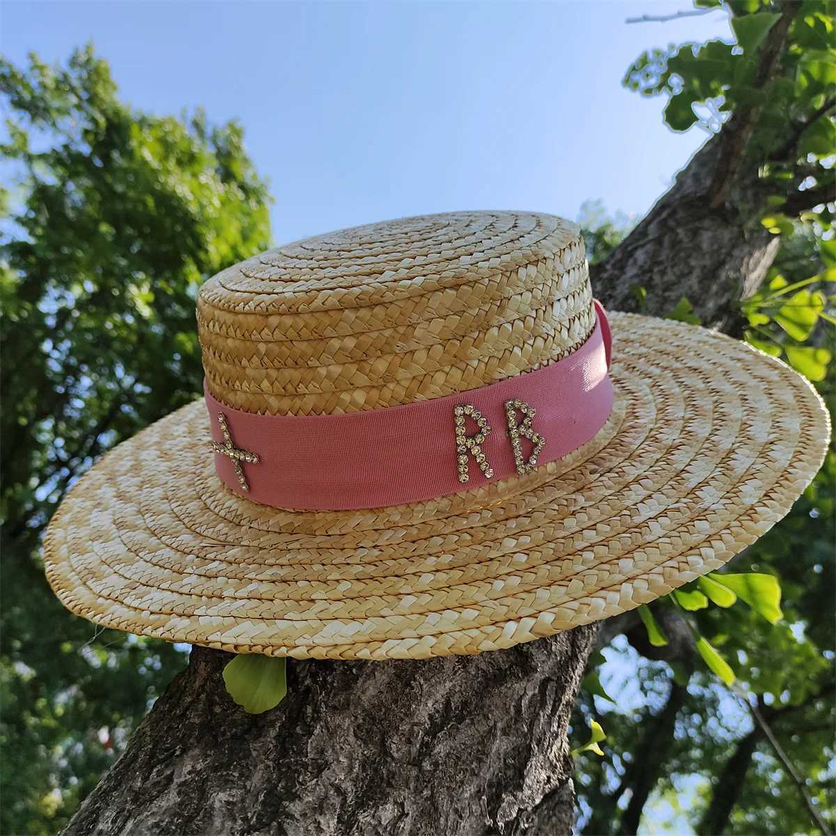 2023 Wheat Straw Flat Straw Hat Wens Wide Brim Hat Ladies Summer Seaside Beach Hat Water Diamond Accessories Sun Hat X250329