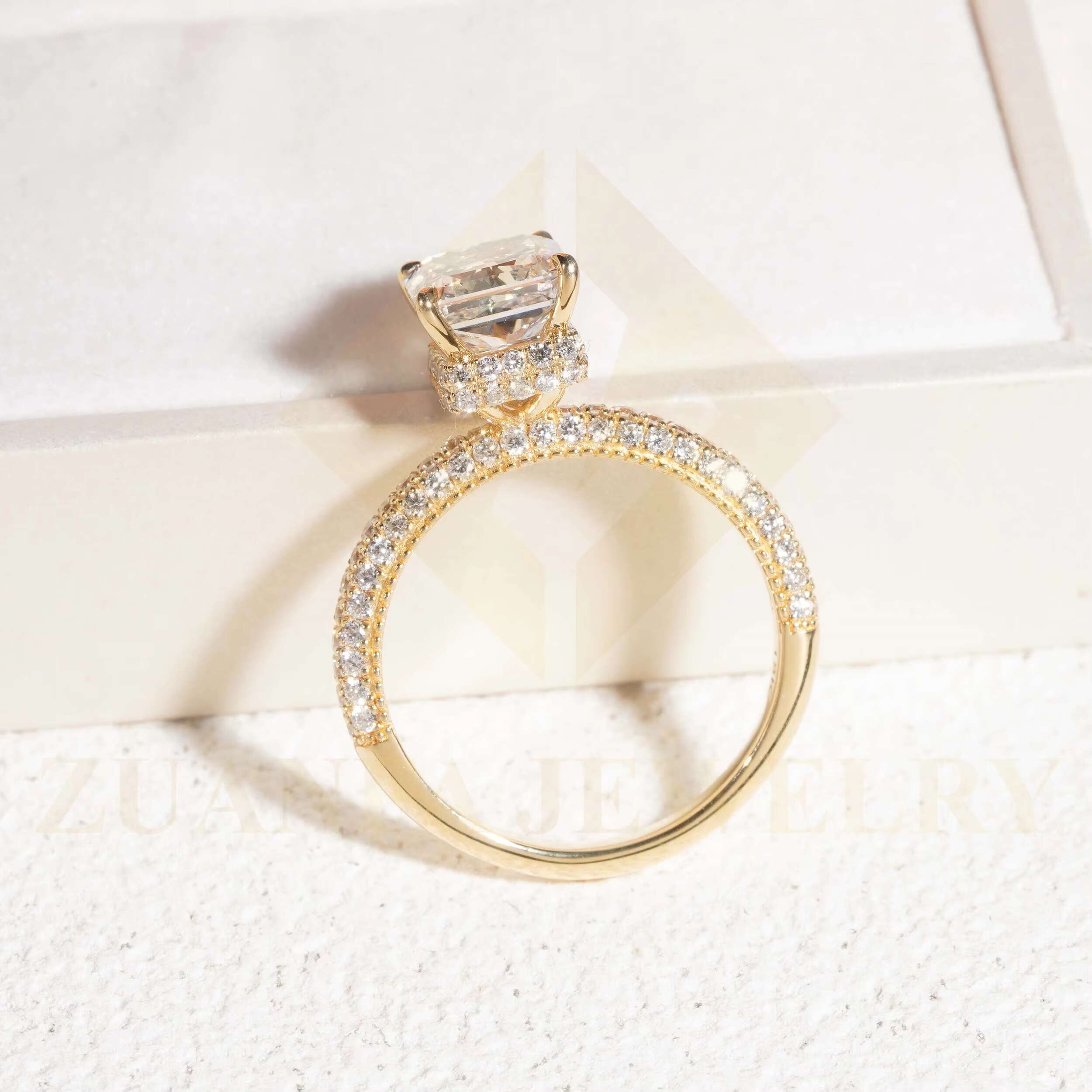 Radiant Cut D VS1 Lab Grown Diamonds Rings 18K Solid Gold Engagement Lab Diamonds Rings for Women