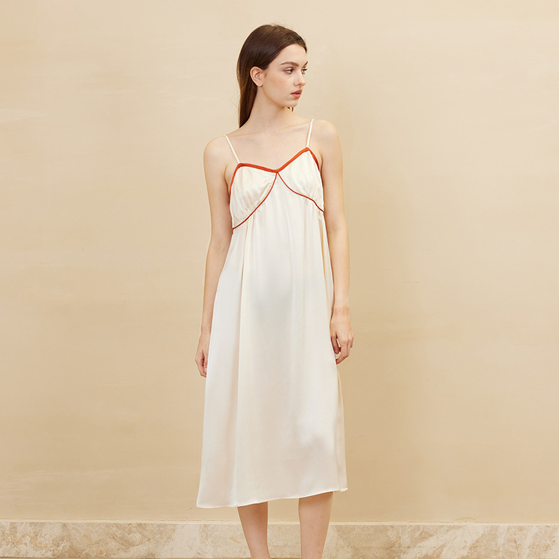 X91259 High quality summer new style silk suspender skirt 100% mulberry silk loose small A version comfortable silk nightdress